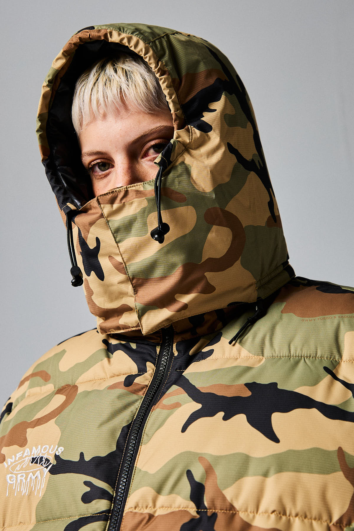 FOLLOW THE DOLLAR CAMO HOOD PUFFER JACKET BROWN CAMO
