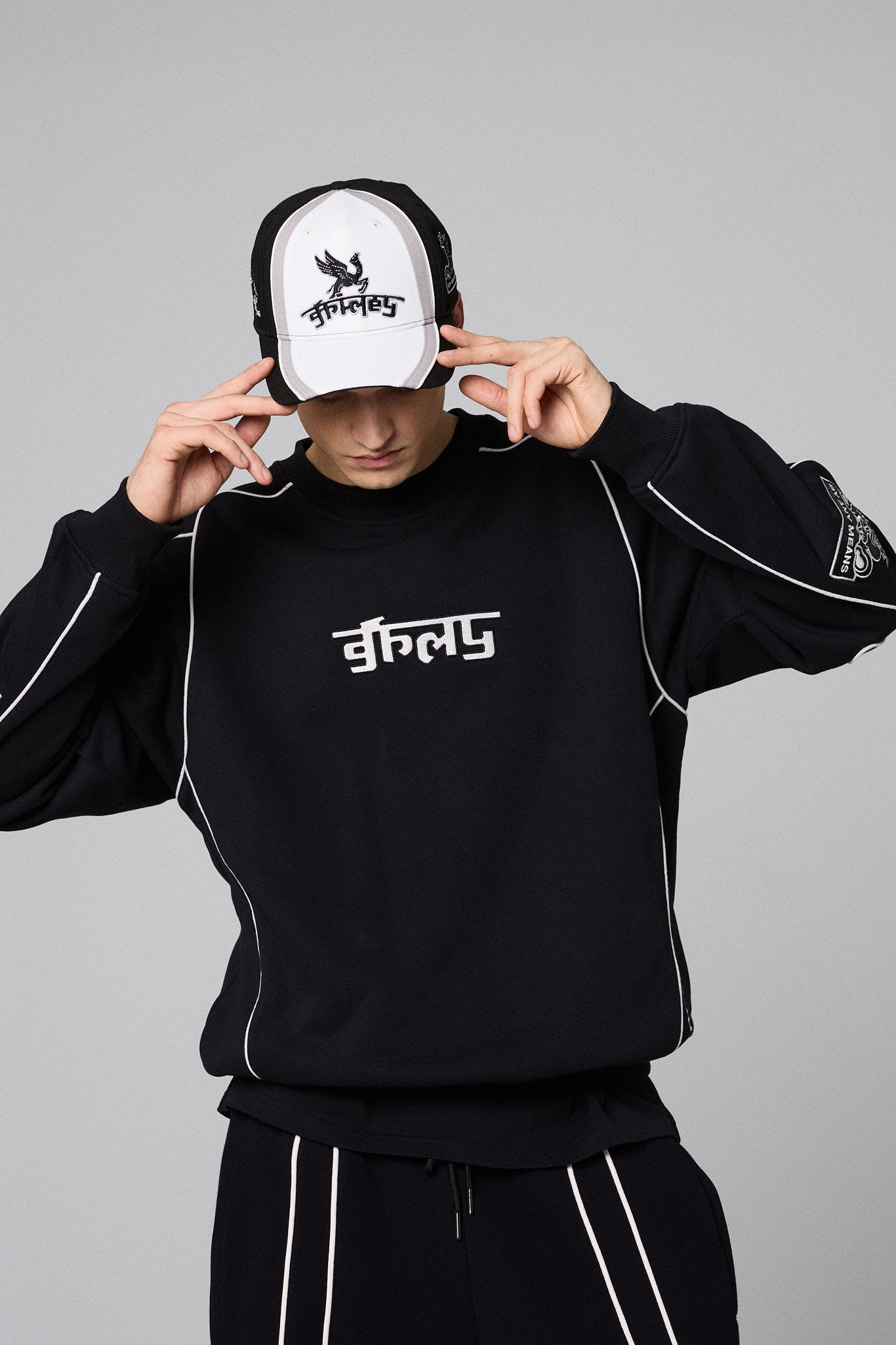 RACE WAR CURVED VISOR SNAPBACK CAP BLACK