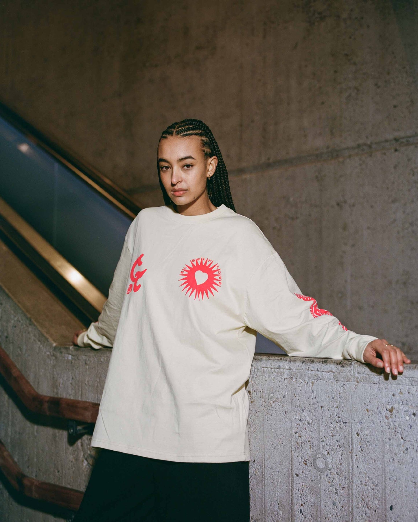 CAUSING PANIC LONG SLEEVE TEE CREAM