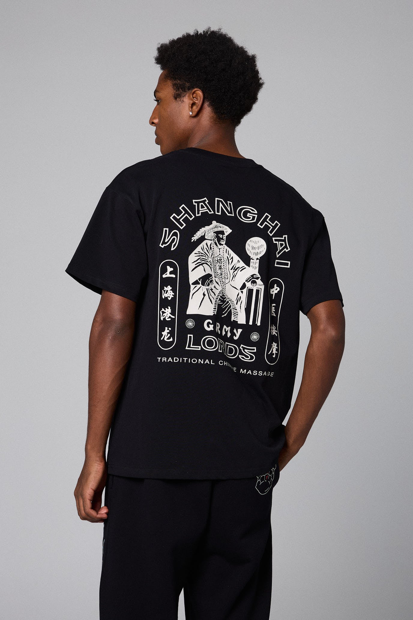 SAMPANS REGULAR TEE BLACK