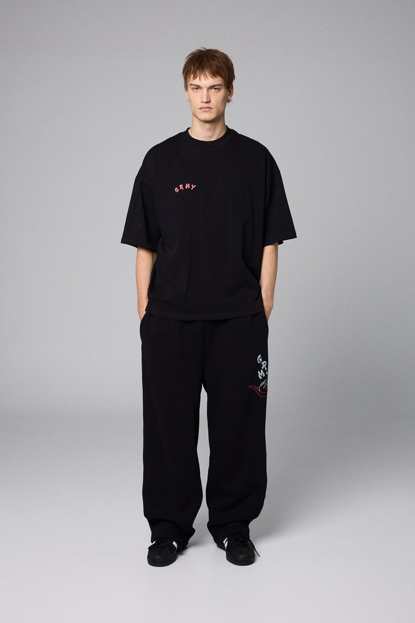 SAMPANS THE LORDS BOXY TEE BLACK