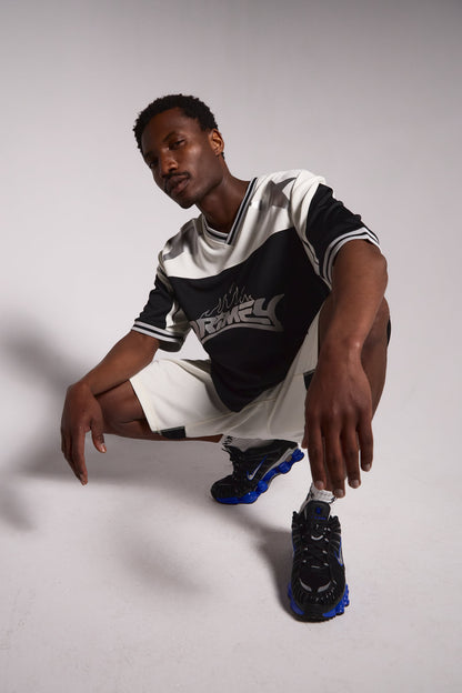 INFAMOUS DEEPER V NECK OVERSIZE TEE BLACK