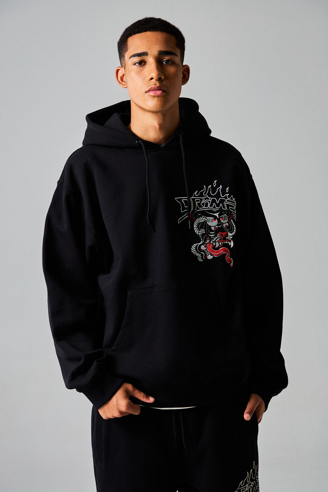 DEEPER HEAVYWEIGHT VINTAGE HOODIE BLACK