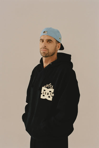 THE SWARM DC SHOES X GRIMEY BOXY HOODIE BLACK