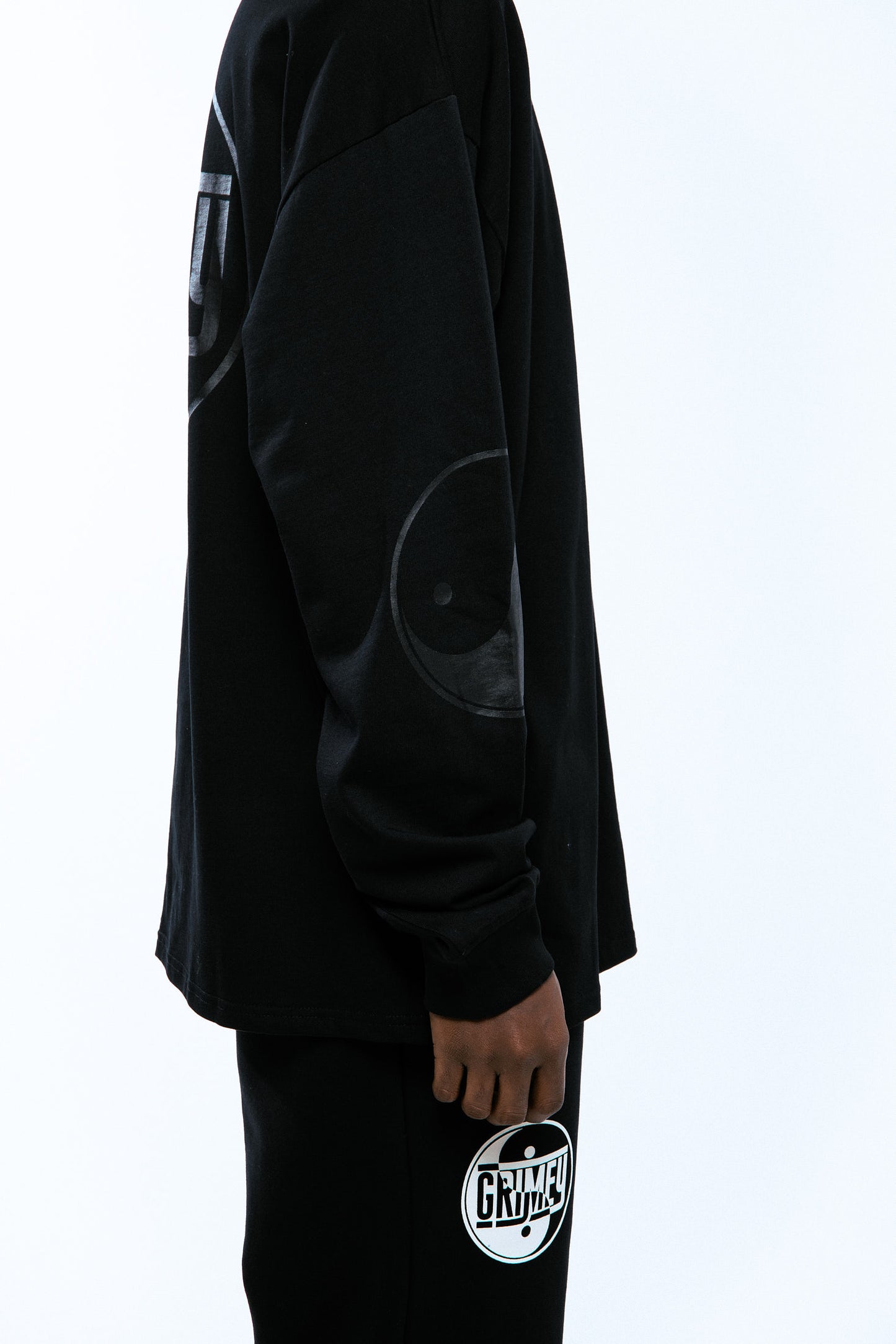 HIJACKER HEAVYWEIGHT LONG SLEEVE TEE BLACK