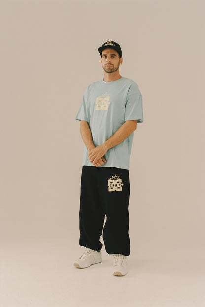 THE SWARM DC SHOES X GRIMEY BAGGY SWEATPANTS BLACK