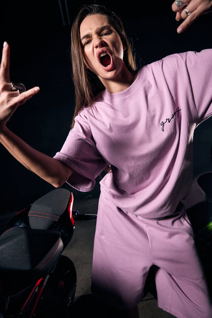 SAVAGE DOMAIN OVERSIZED TEE LILAC