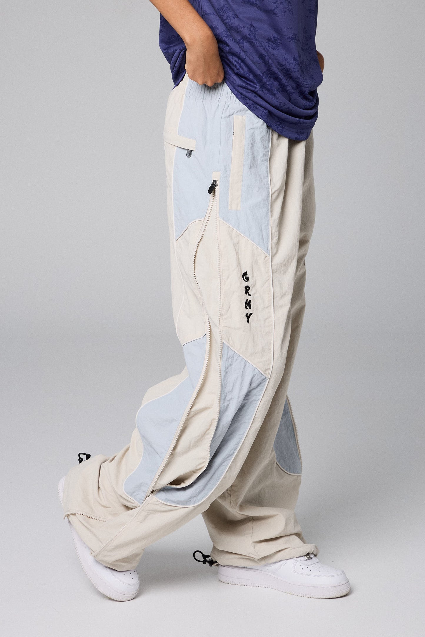 SAMPANS TRACK PANTS OFF WHITE