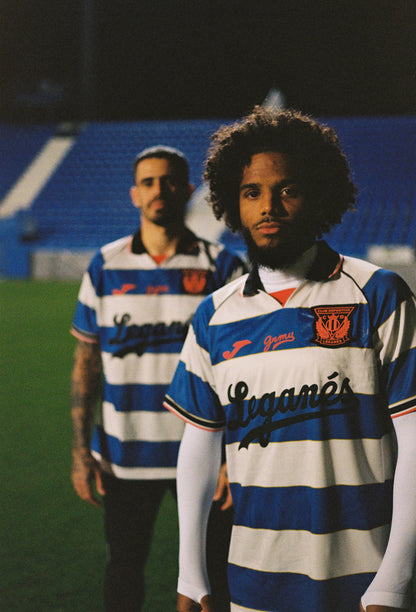 LEGA X GRMY WE ALWAYS DREAMING SOCCER TEE BLUE