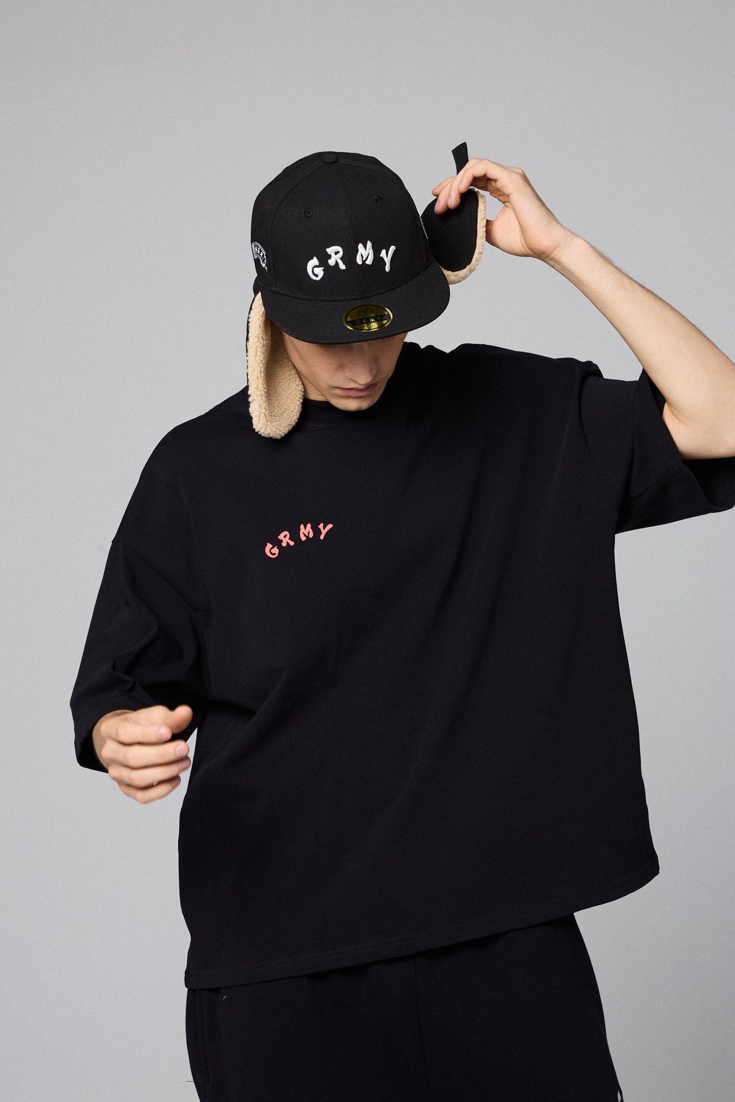 SAMPANS TRAPPER FITTED CAP BLACK