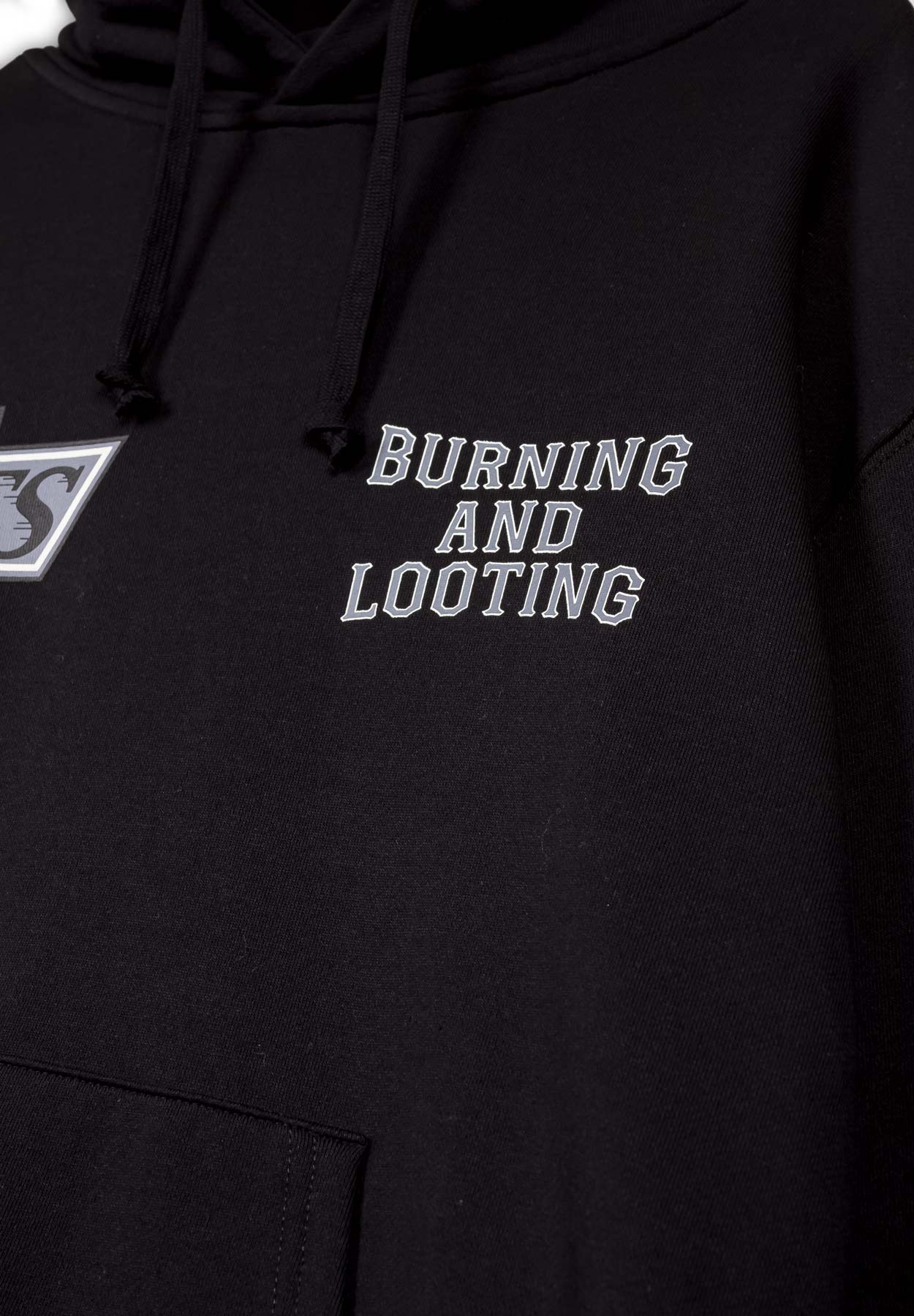 CAUSING PANIC VINTAGE HOODIE BLACK