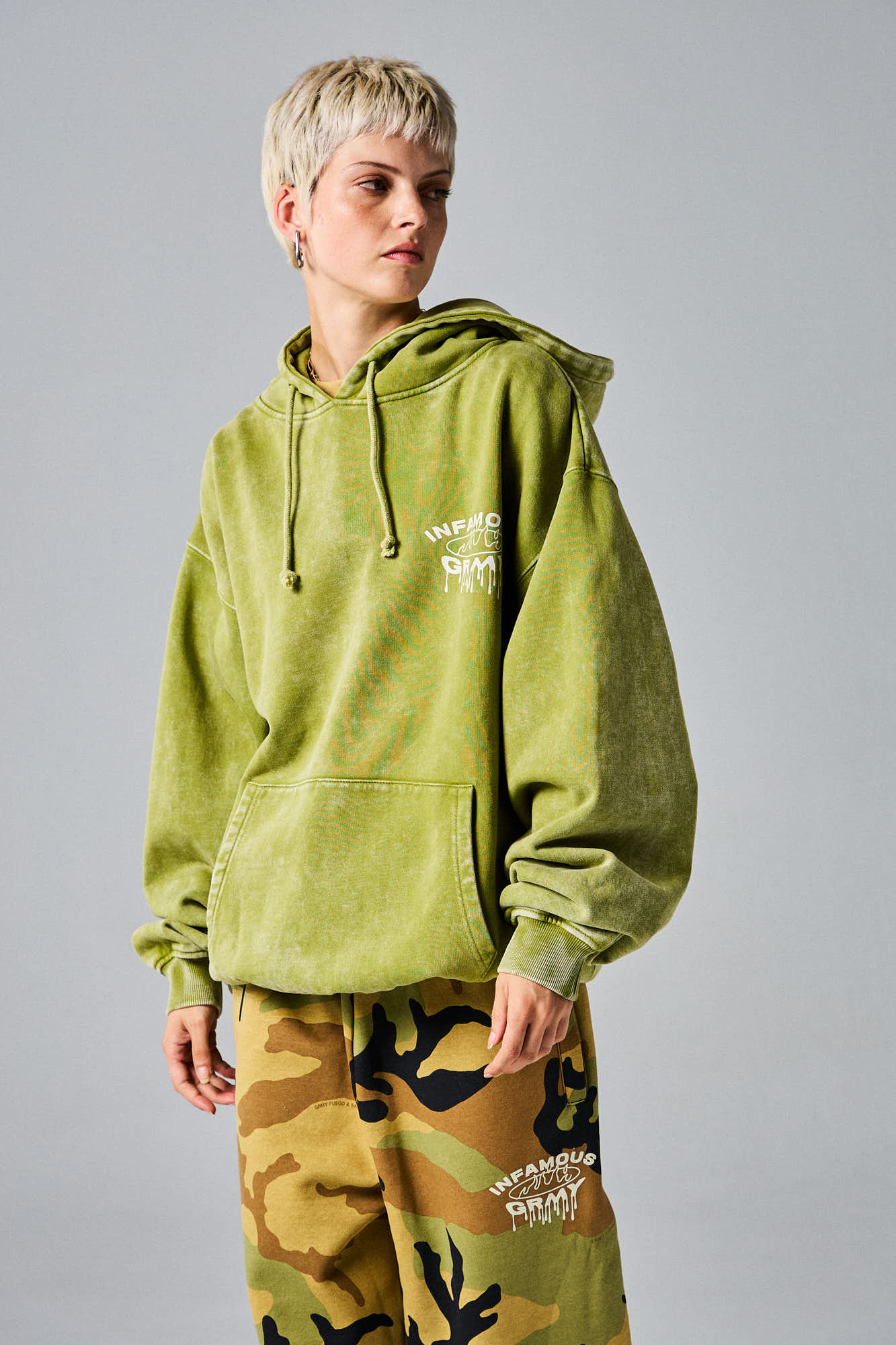 FOLLOW THE DOLLAR WASHED VINTAGE HOODIE WASHED GREEN