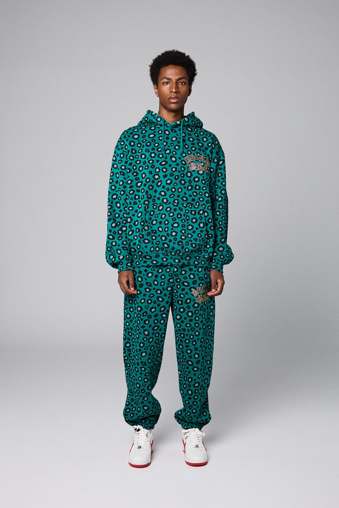 ROYAL PAW SWEATPANTS GREEN