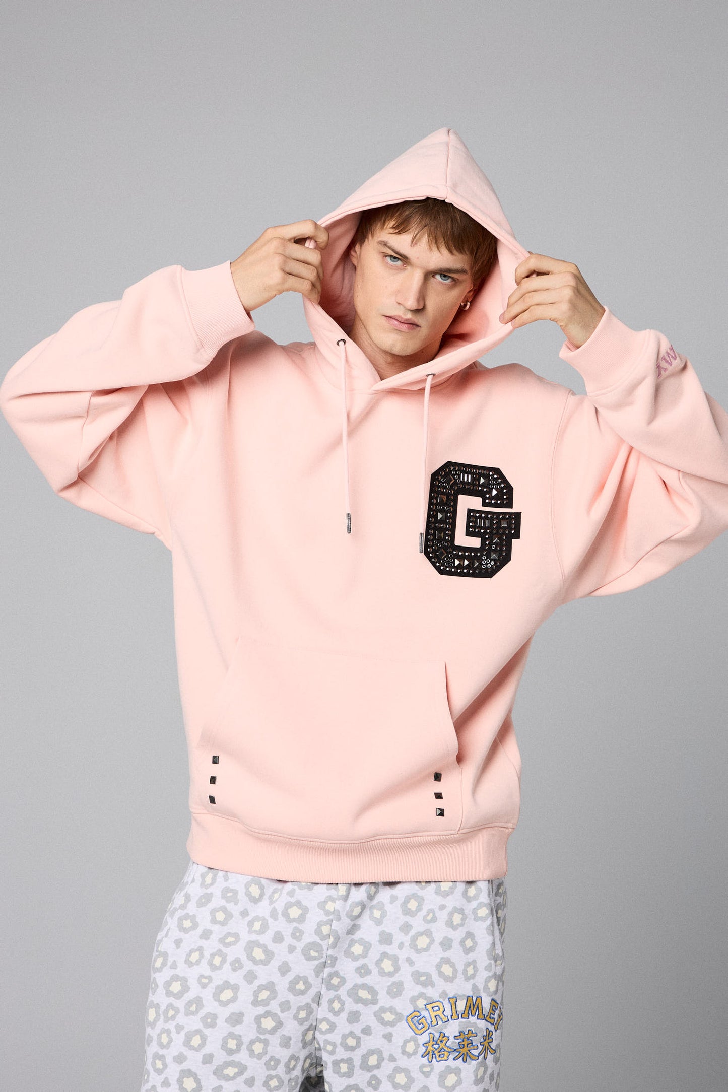 ROYAL PAW HOTFIX REGULAR HOODIE PINK