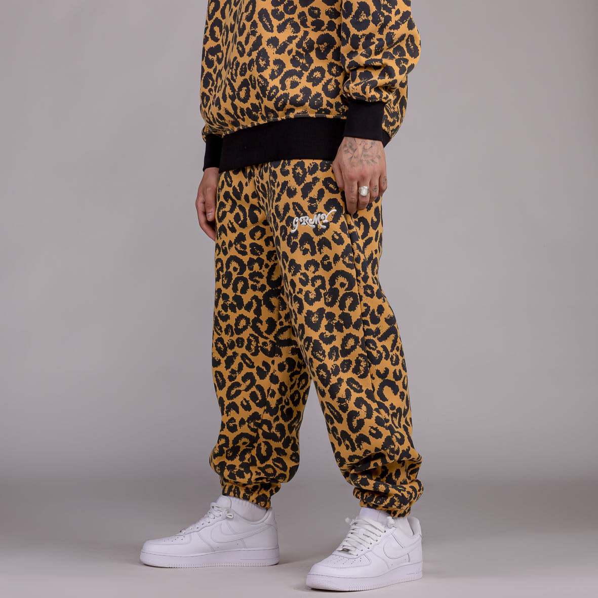 GRIMEY WESTBOUND ALL OVER PRINT SWEATPANTS LEOPARD Grimey Store