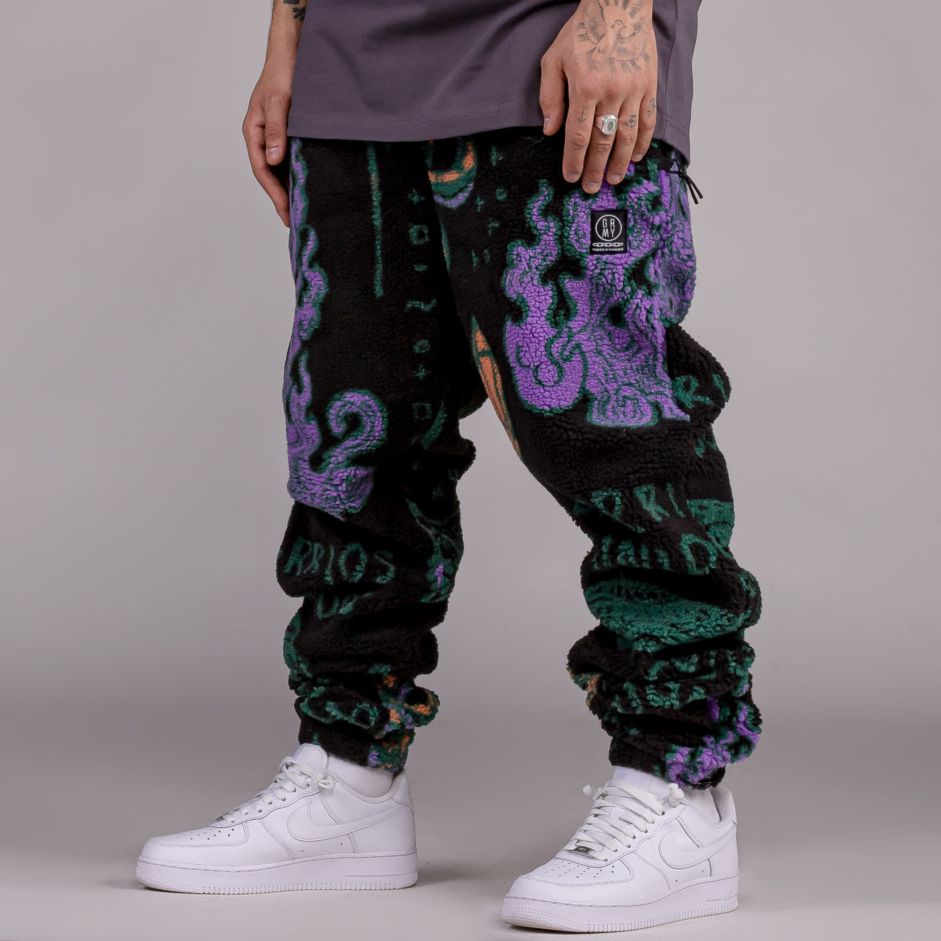 GRIMEY LOST BOYS ALL OVER JACQUARD SHERPA PANTS BLACK