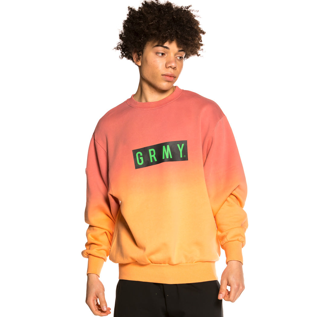 GRIMEY FRENZY GRADIENT CREWNECK PINK