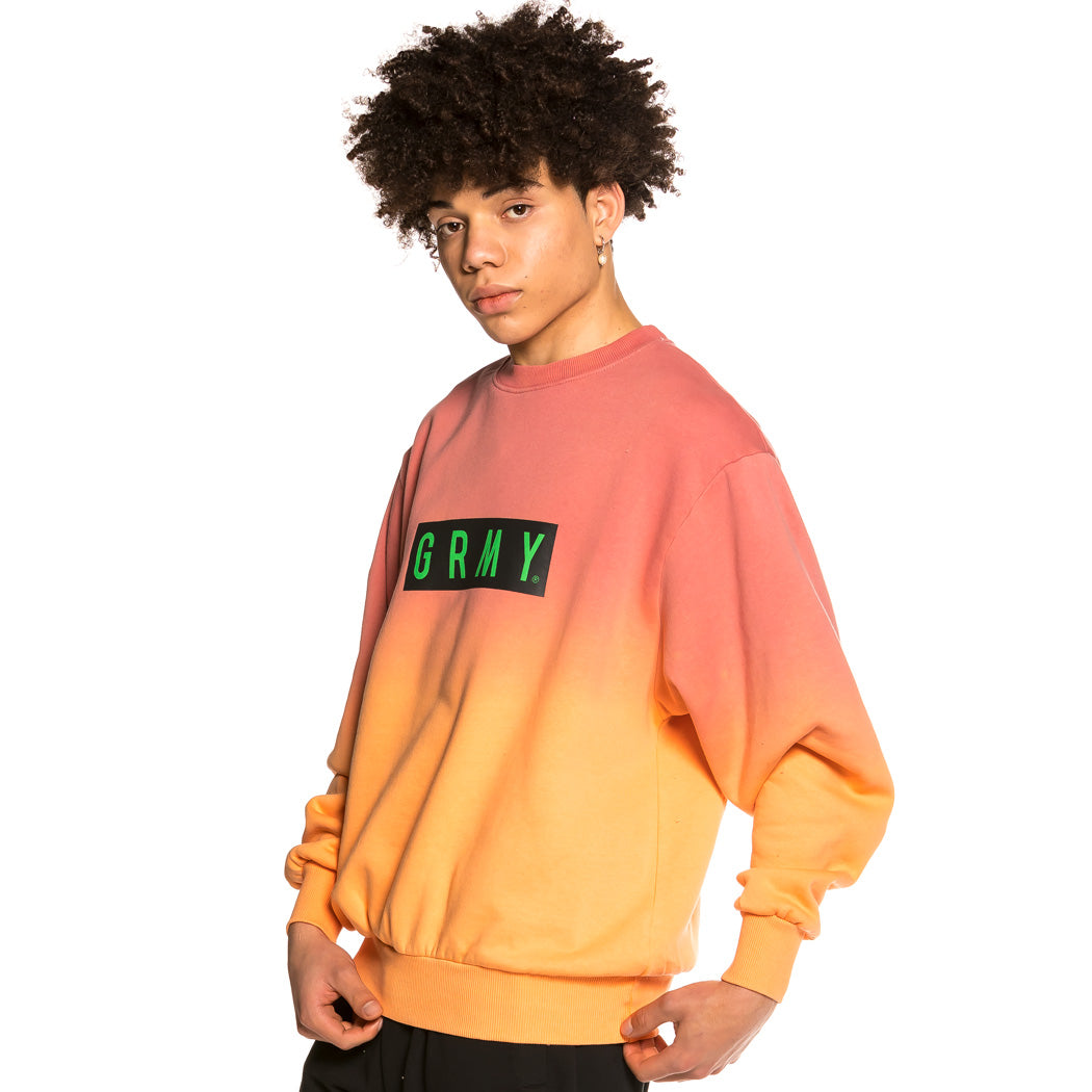 GRIMEY FRENZY GRADIENT CREWNECK PINK